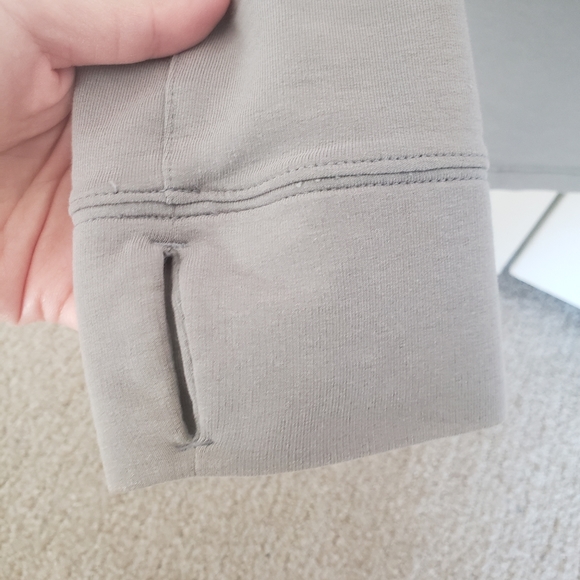 Nike running hoodie - Picture 5 of 8